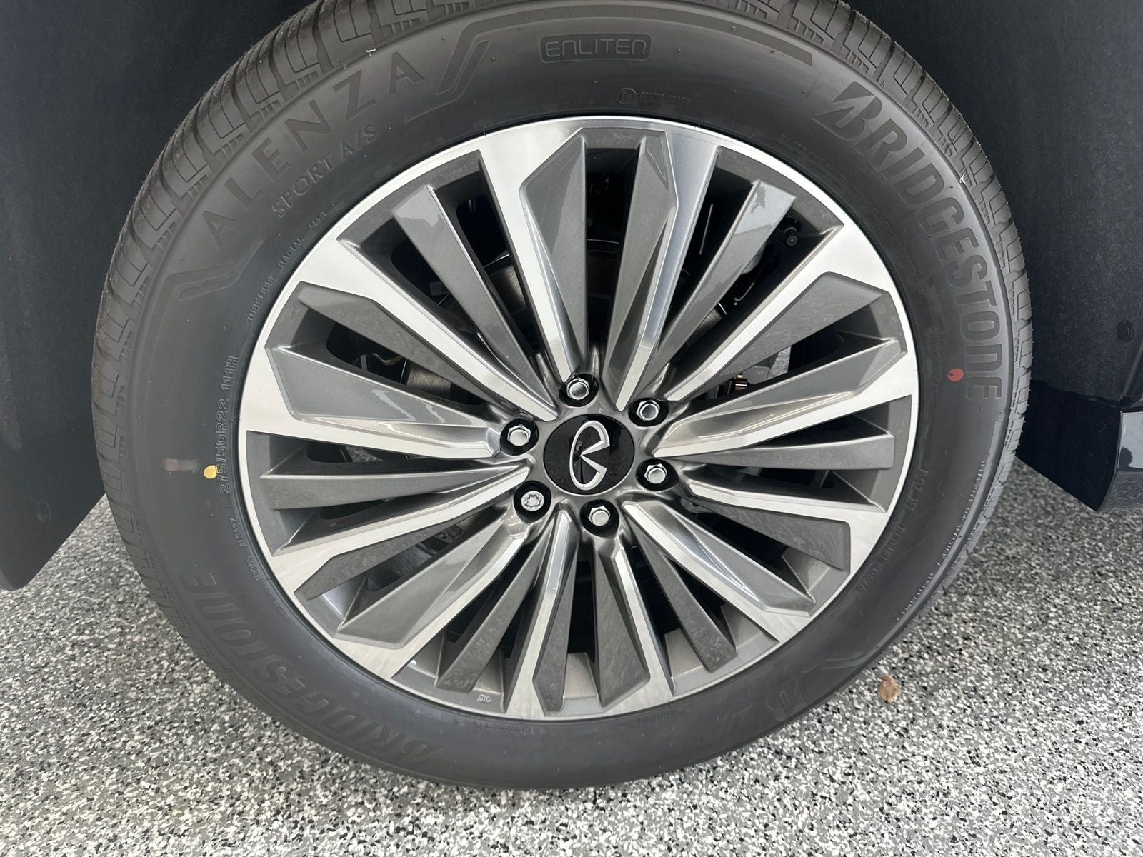 2026 INFINITI QX80 LUXE