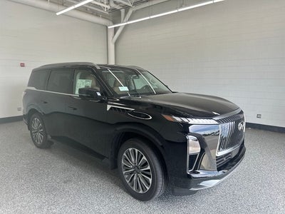 2026 INFINITI QX80 LUXE