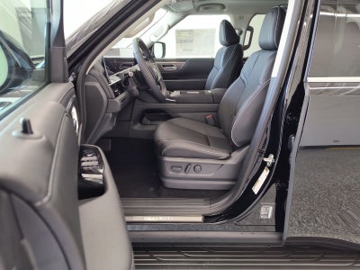2027 INFINITI QX80 LUXE