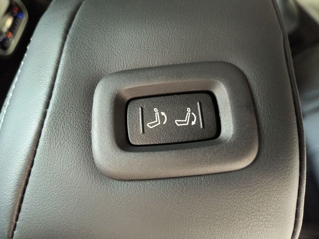 2027 INFINITI QX80 LUXE