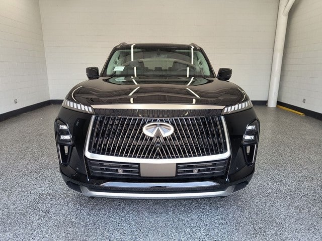 2027 INFINITI QX80 LUXE
