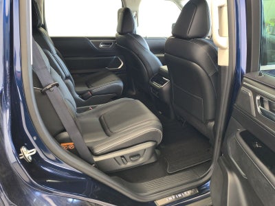 2025 INFINITI QX80 LUXE