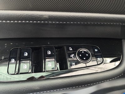 2025 INFINITI QX80 LUXE