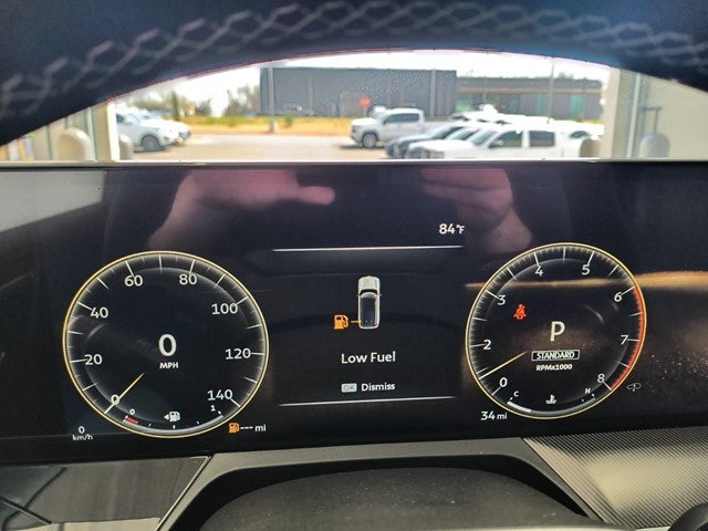 2025 INFINITI QX80 LUXE