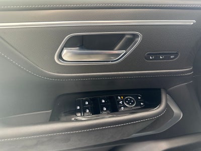 2027 INFINITI QX80 LUXE
