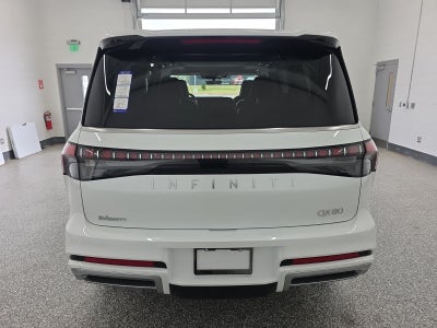 2026 INFINITI QX80 LUXE