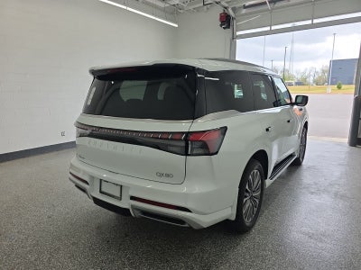 2026 INFINITI QX80 LUXE