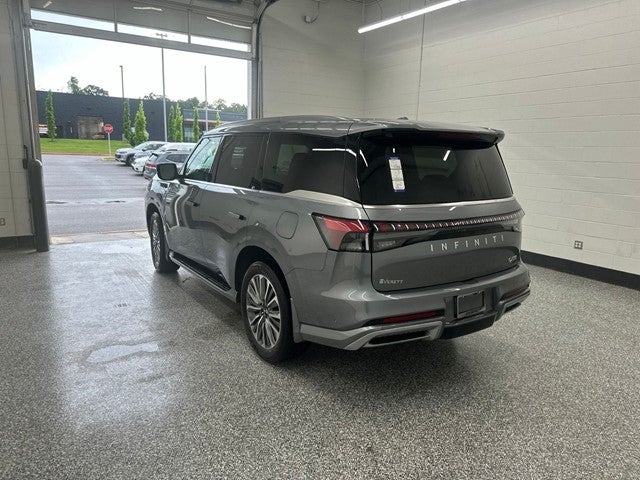 2026 INFINITI QX80 LUXE