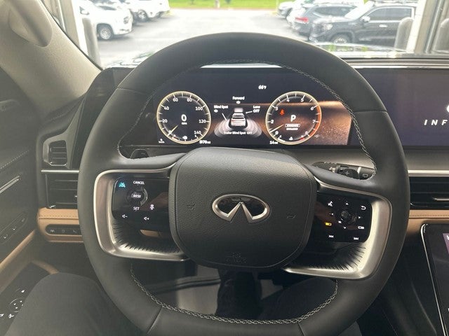 2026 INFINITI QX80 LUXE