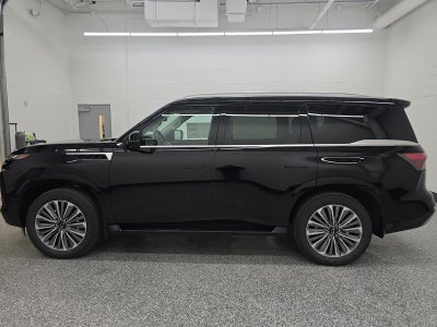 2026 INFINITI QX80 LUXE