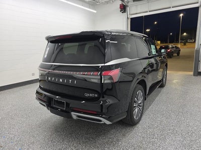 2026 INFINITI QX80 LUXE