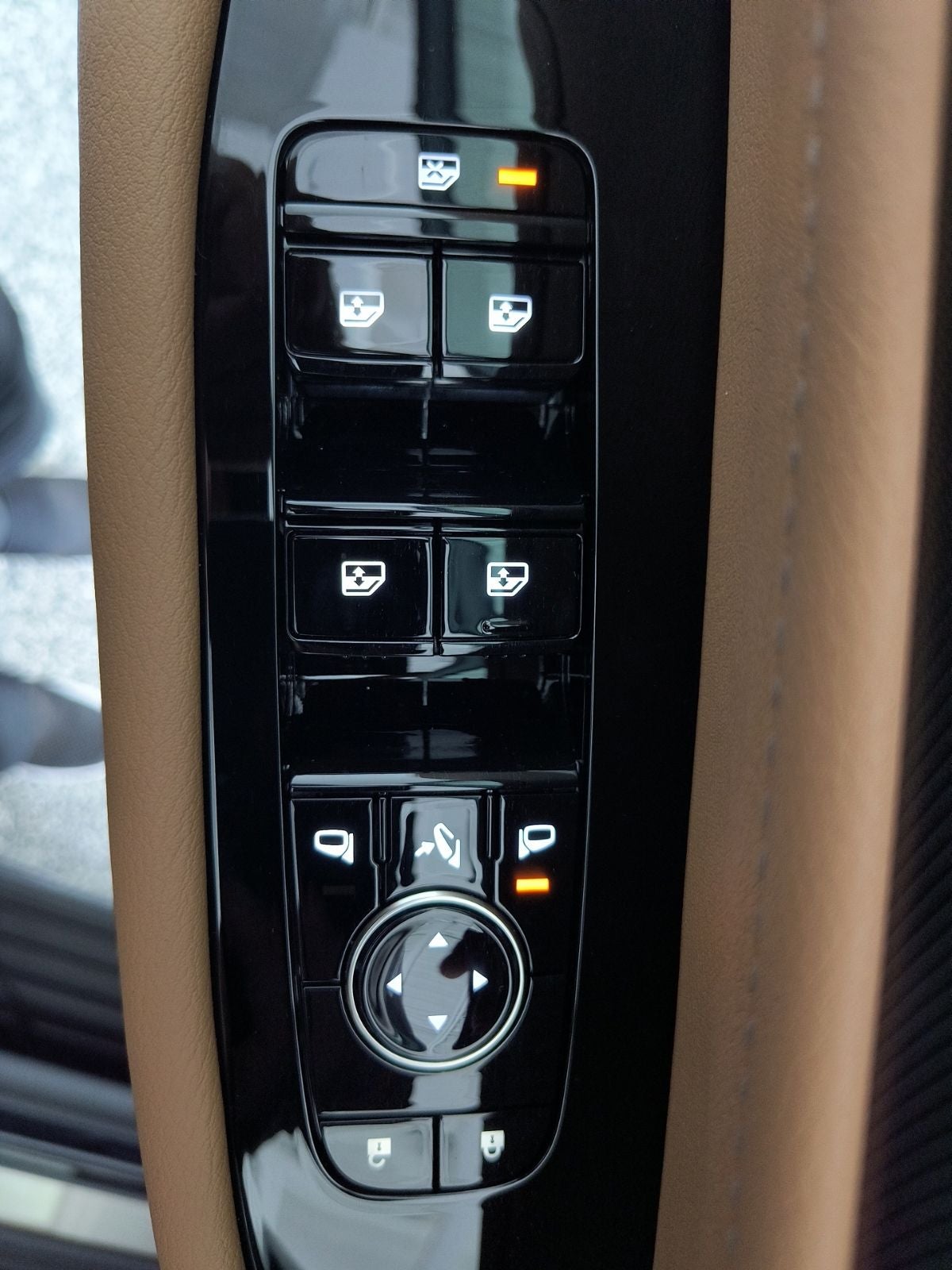 2027 INFINITI QX80 LUXE