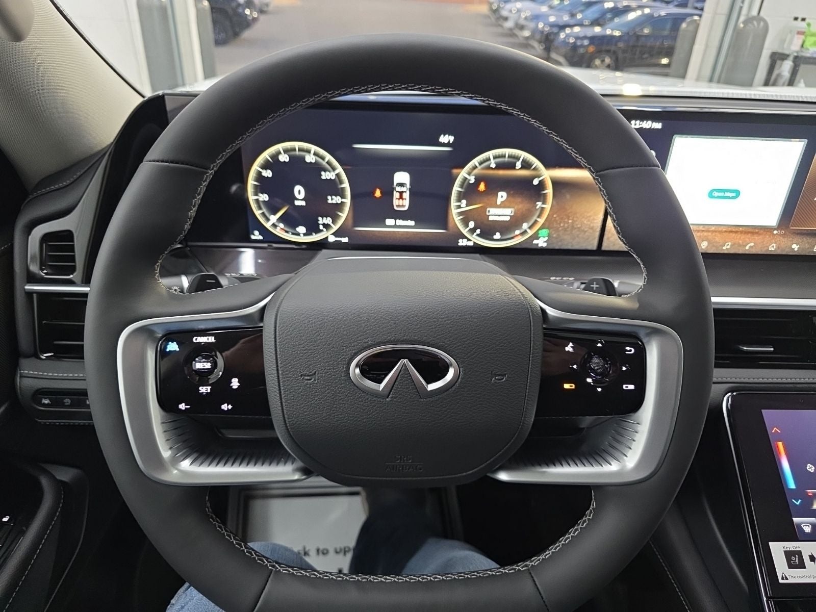 2026 INFINITI QX80 LUXE