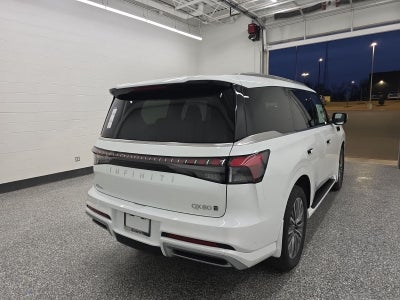 2026 INFINITI QX80 LUXE