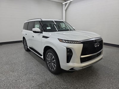 2026 INFINITI QX80 LUXE