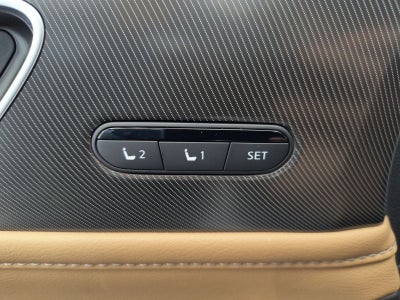 2027 INFINITI QX80 LUXE