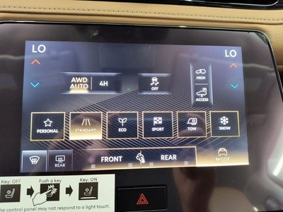 2027 INFINITI QX80 LUXE