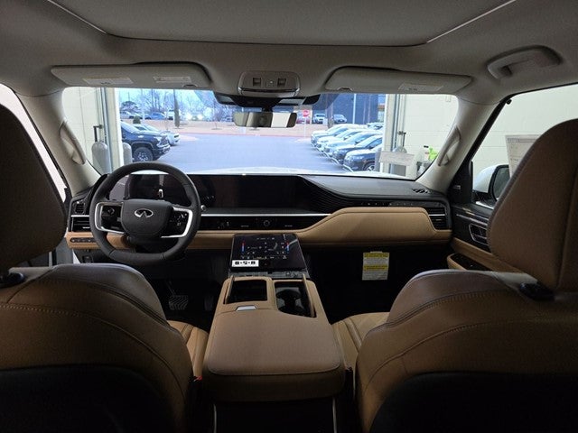 2026 INFINITI QX80 LUXE