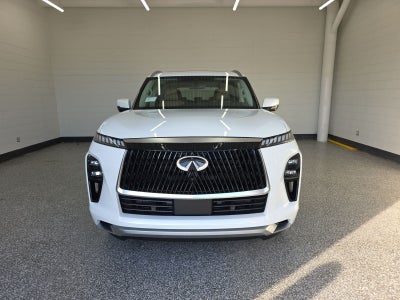 2026 INFINITI QX80 LUXE