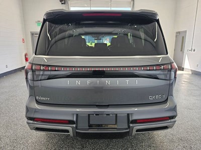 2027 INFINITI QX80 LUXE