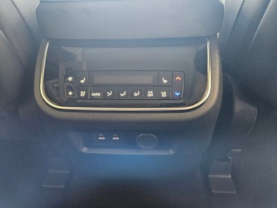 2027 INFINITI QX80 LUXE