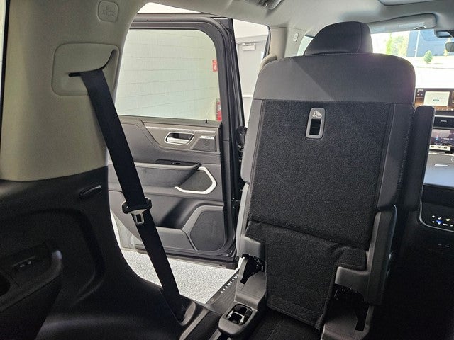2027 INFINITI QX80 LUXE