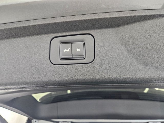 2027 INFINITI QX80 LUXE