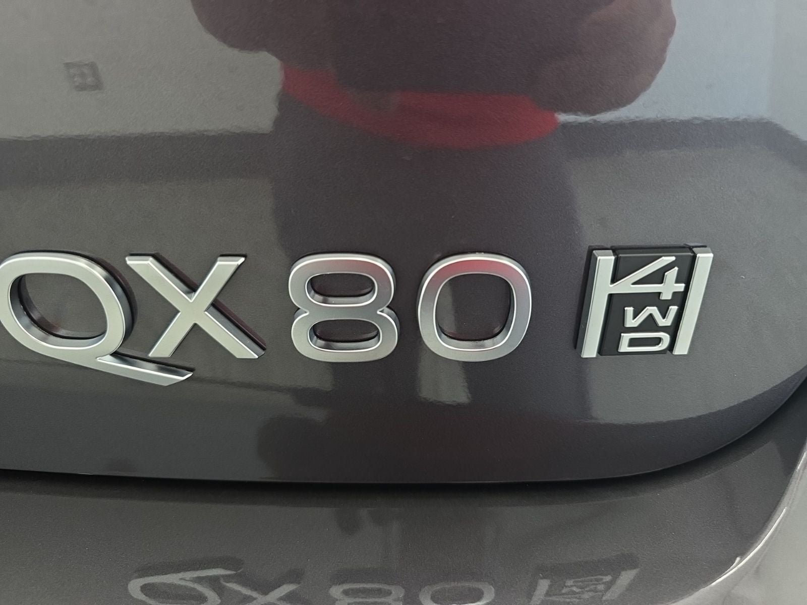 2026 INFINITI QX80 LUXE