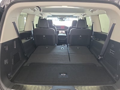 2026 INFINITI QX80 LUXE