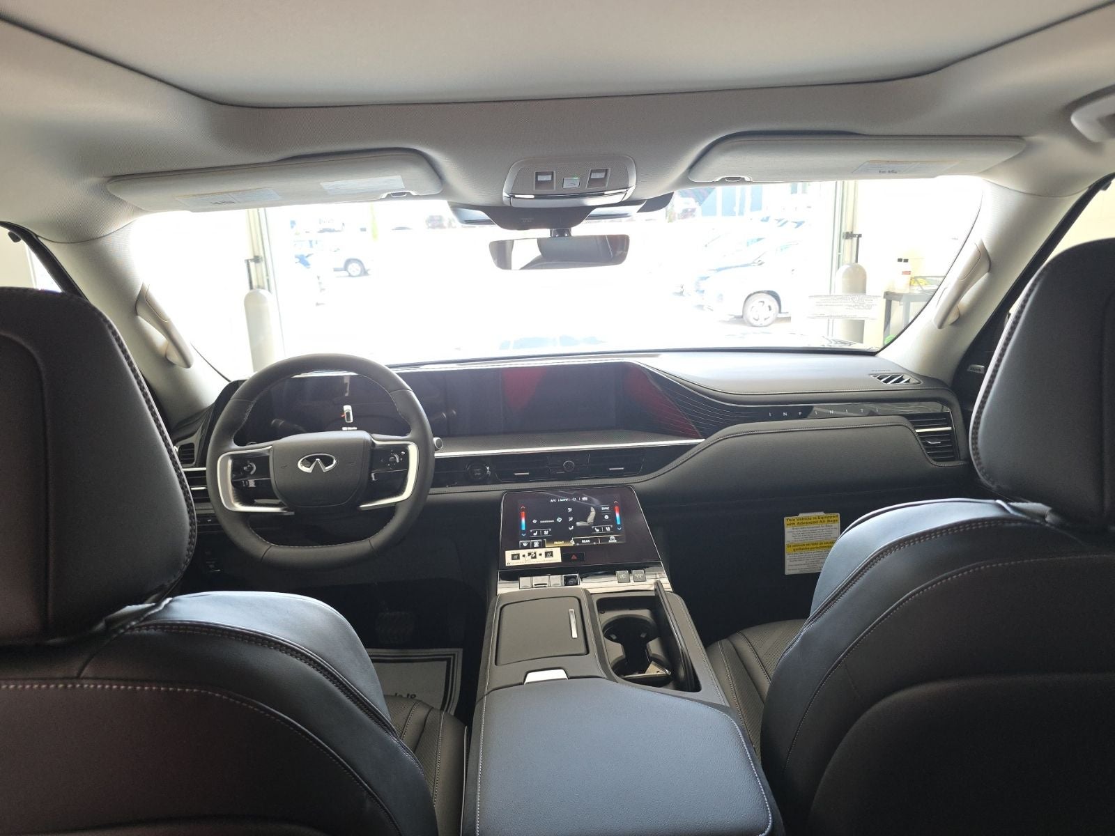 2026 INFINITI QX80 LUXE