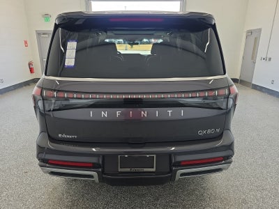 2026 INFINITI QX80 LUXE
