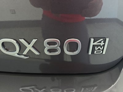 2026 INFINITI QX80 LUXE