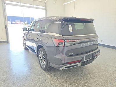 2026 INFINITI QX80 LUXE