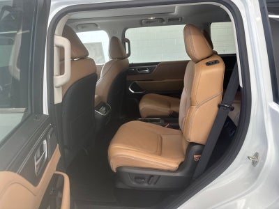 2027 INFINITI QX80 LUXE
