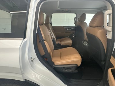 2027 INFINITI QX80 LUXE