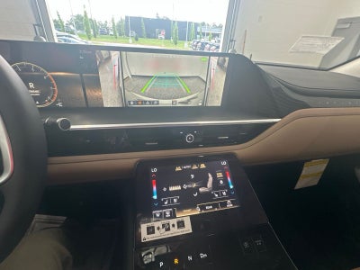 2027 INFINITI QX80 LUXE