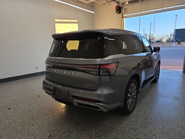 2026 INFINITI QX80 LUXE