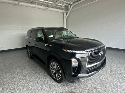 2027 INFINITI QX80 LUXE