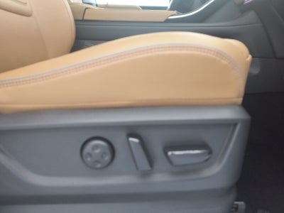 2027 INFINITI QX80 LUXE