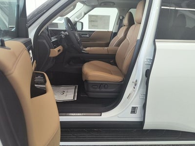 2027 INFINITI QX80 LUXE
