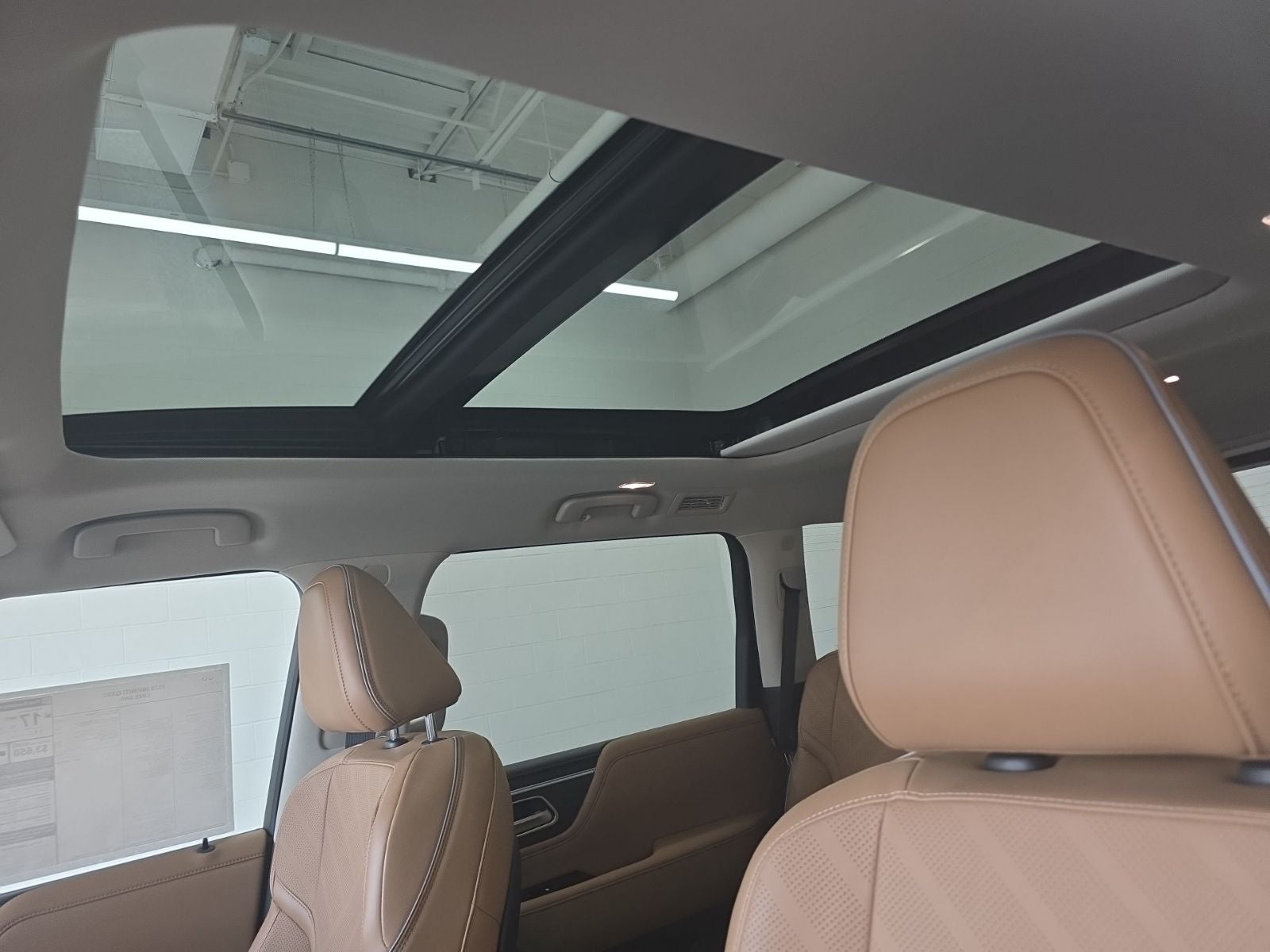 2026 INFINITI QX80 LUXE