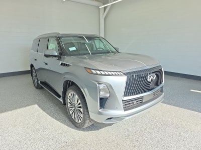2026 INFINITI QX80 LUXE