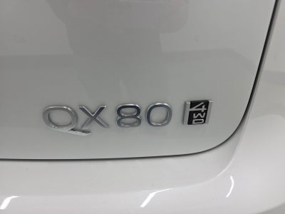 2026 INFINITI QX80 LUXE