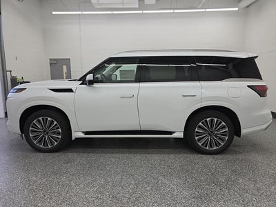 2026 INFINITI QX80 LUXE