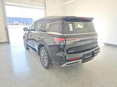 2026 INFINITI QX80 LUXE