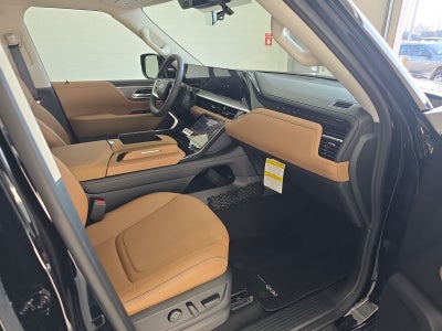 2026 INFINITI QX80 LUXE