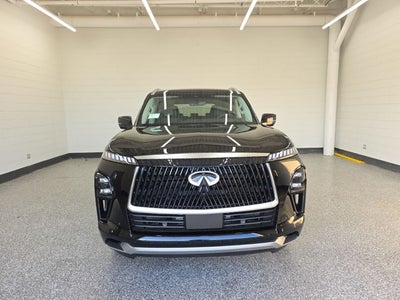 2026 INFINITI QX80 LUXE