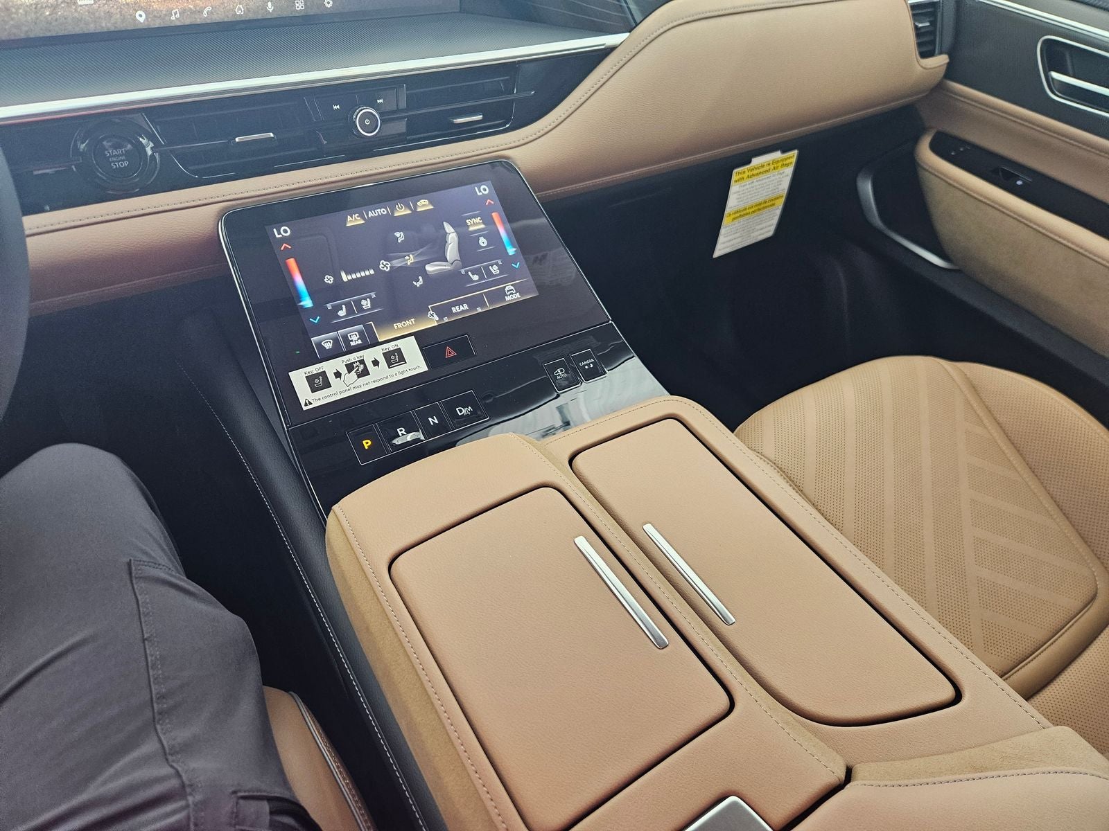 2027 INFINITI QX80 LUXE