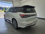 2027 INFINITI QX80 LUXE