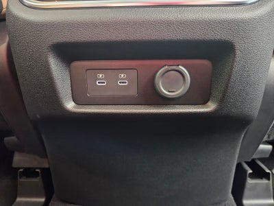 2027 INFINITI QX80 LUXE